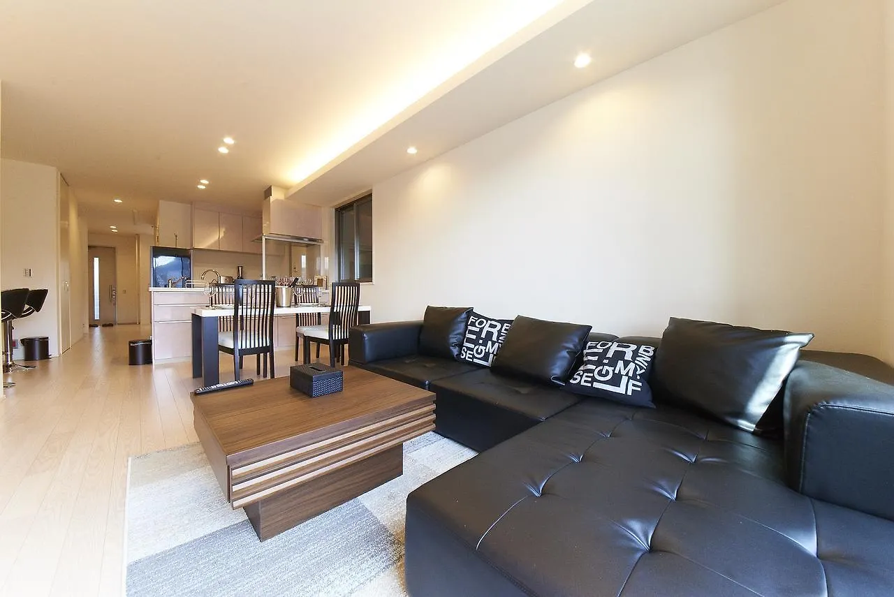 Kyoto River Side Modern House